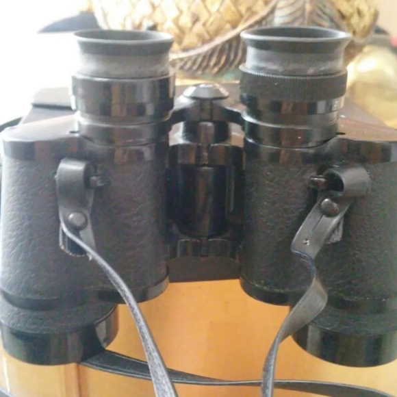 **HOST PICK**Bushnell Citation 7x35 Binoculars w/case - Picture 1 of 4